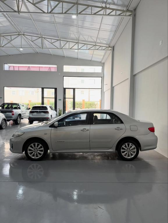 TOYOTA Corolla - Foto