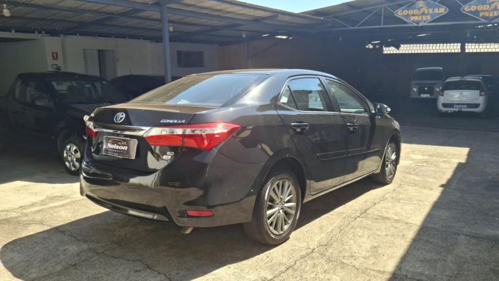 TOYOTA Corolla - Foto