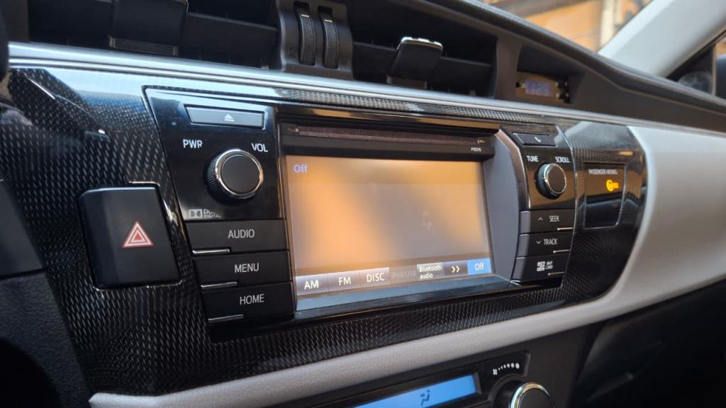 TOYOTA Corolla - Foto