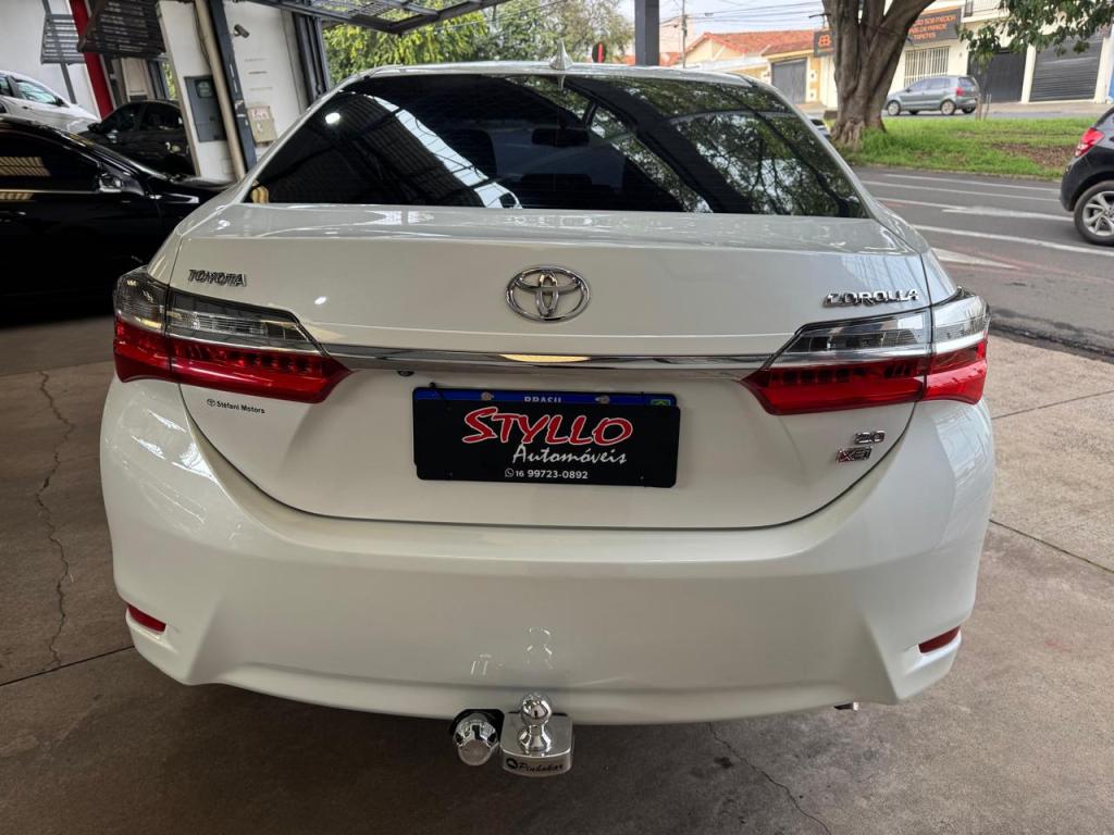 TOYOTA Corolla - Foto