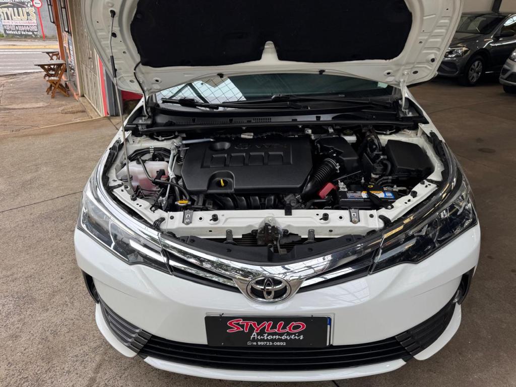 TOYOTA Corolla - Foto