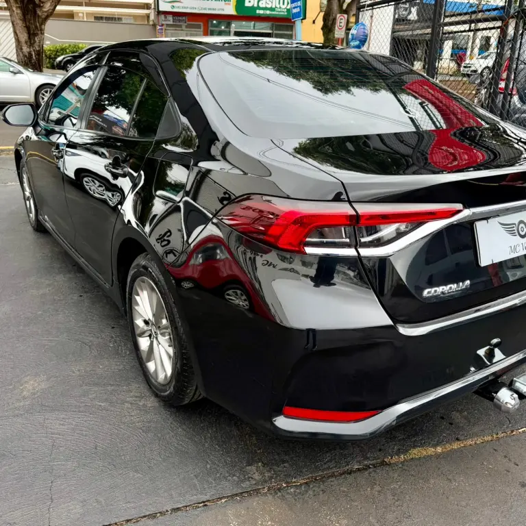 TOYOTA Corolla - Foto