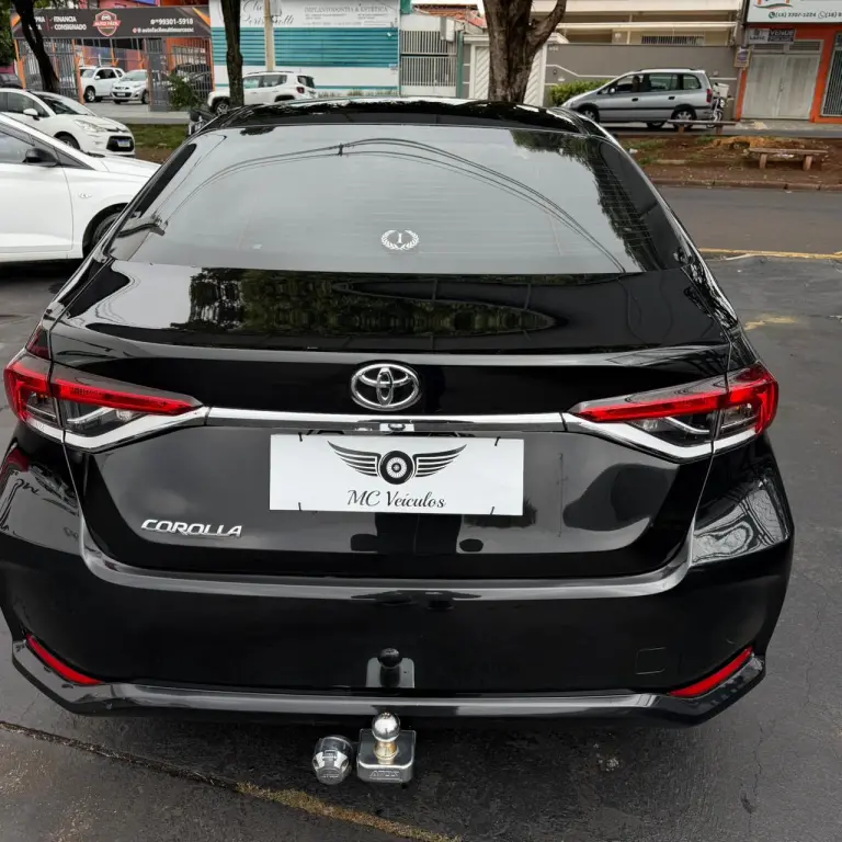 TOYOTA Corolla - Foto