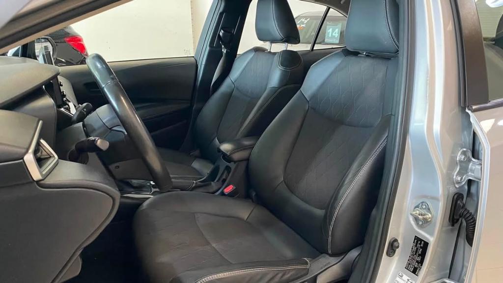 TOYOTA Corolla - Foto