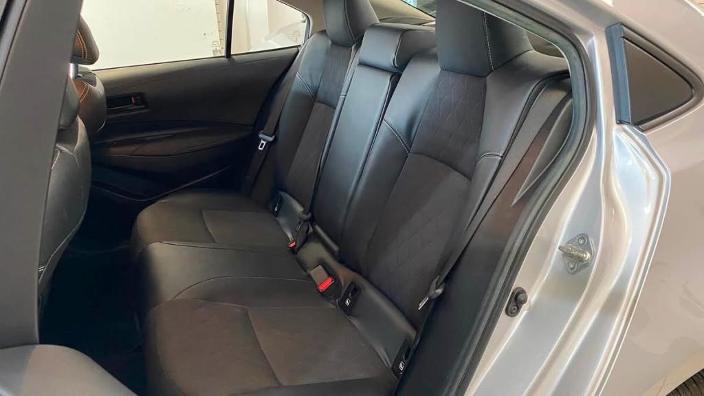 TOYOTA Corolla - Foto