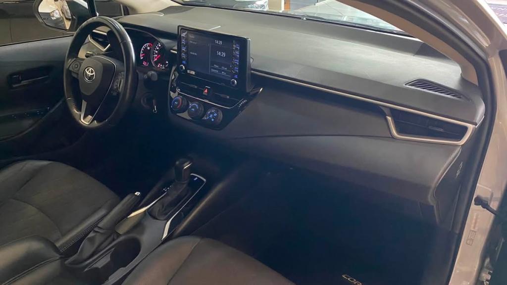 TOYOTA Corolla - Foto