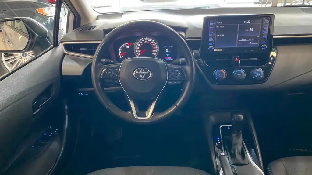 TOYOTA Corolla - Foto