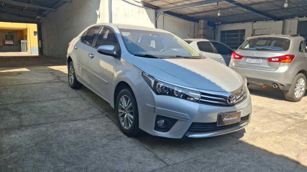 TOYOTA Corolla - Foto