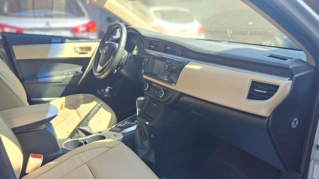 TOYOTA Corolla - Foto