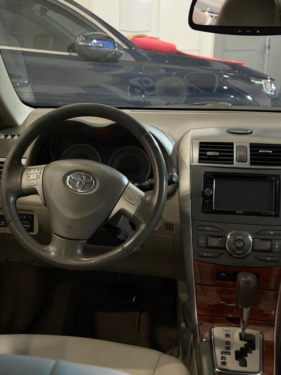 TOYOTA Corolla - Foto