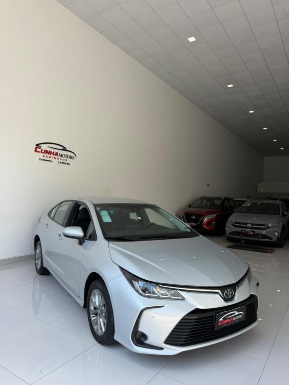 TOYOTA Corolla - Foto
