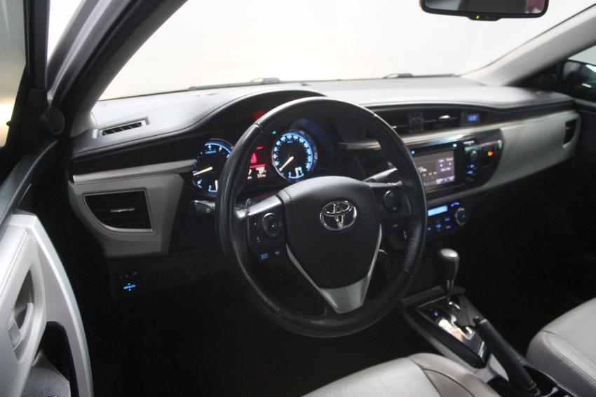 TOYOTA Corolla - Foto