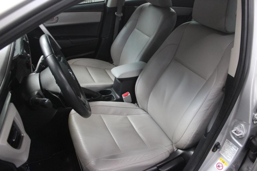 TOYOTA Corolla - Foto