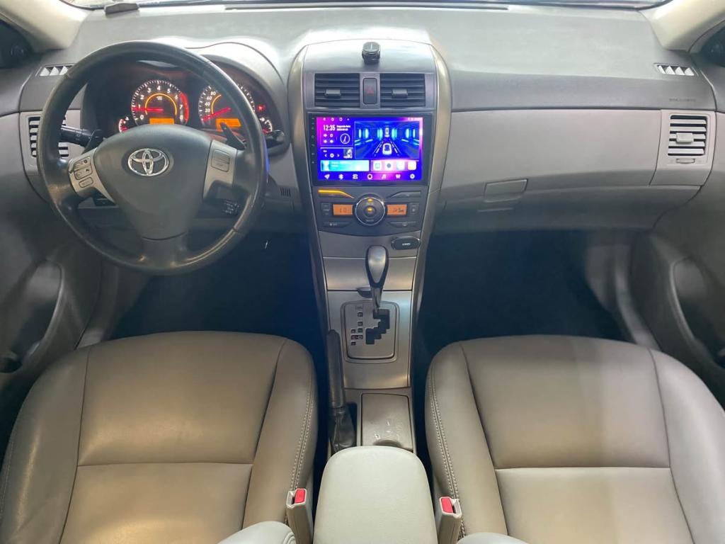 TOYOTA Corolla - Foto
