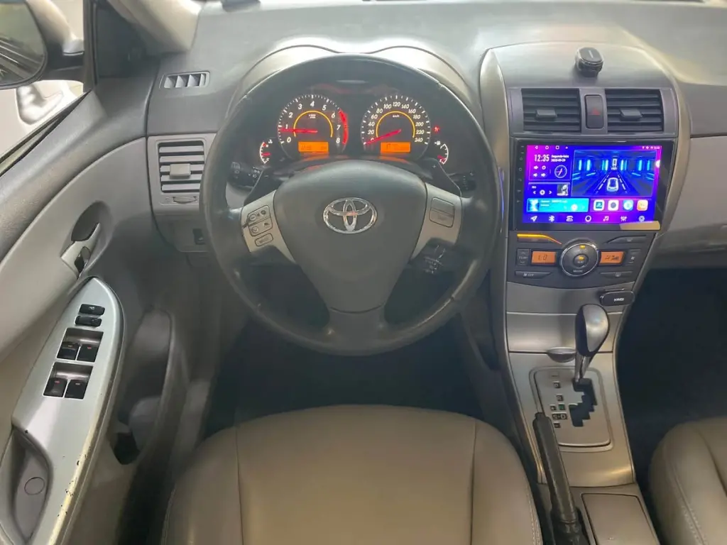 TOYOTA Corolla - Foto