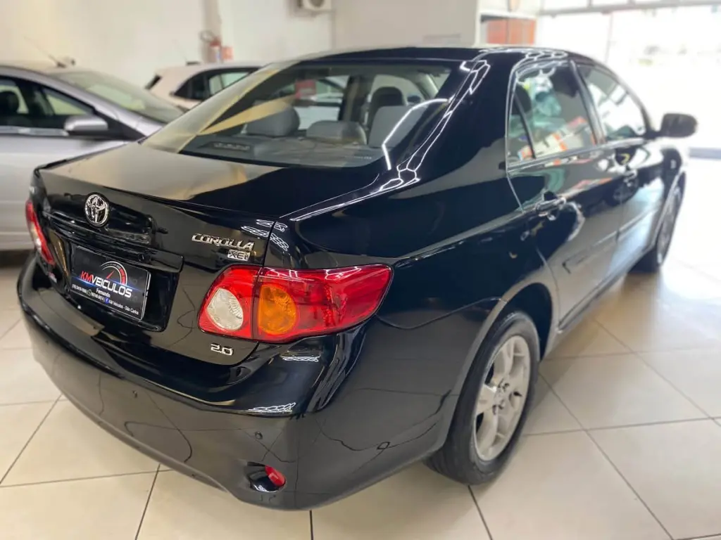 TOYOTA Corolla - Foto