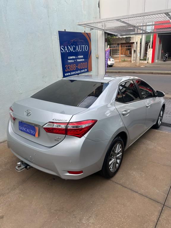 TOYOTA Corolla - Foto