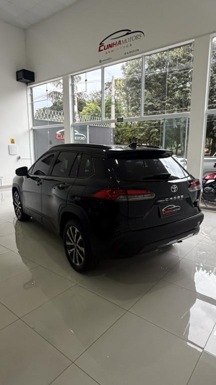 TOYOTA Corolla Cross - Foto