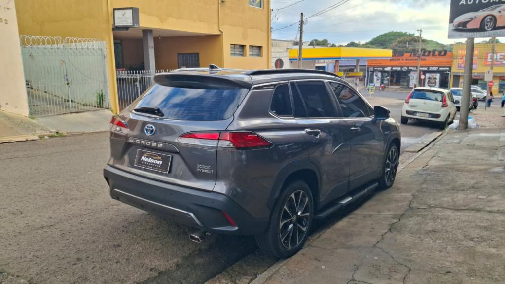 TOYOTA Corolla Cross - Foto