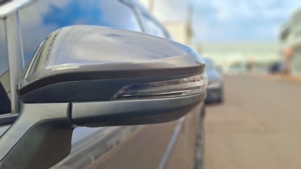 TOYOTA Corolla Cross - Foto