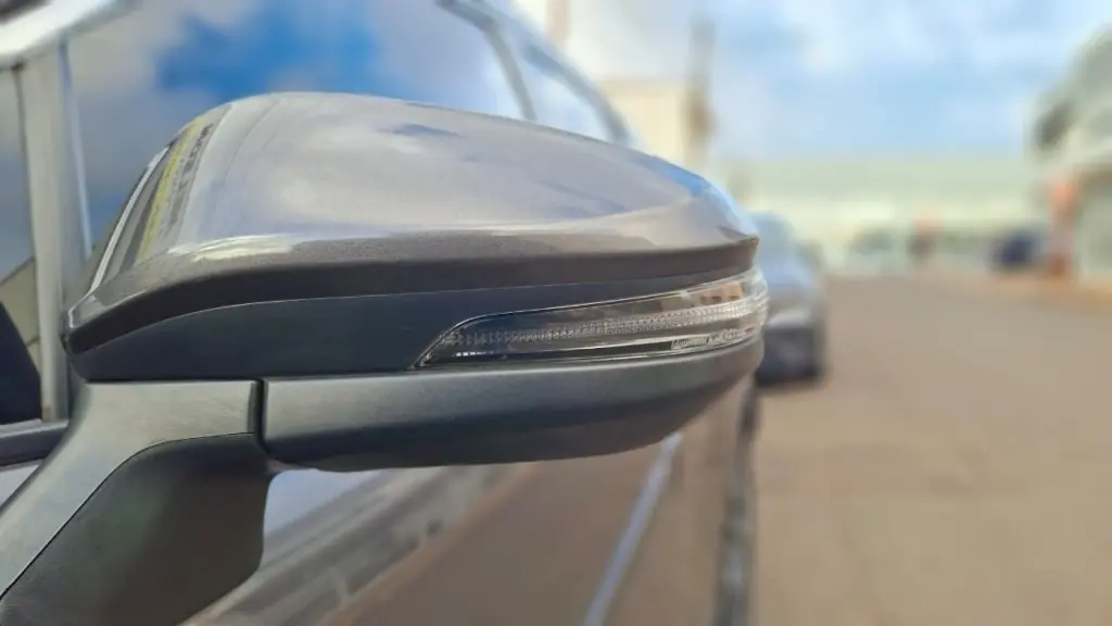 TOYOTA Corolla Cross - Foto