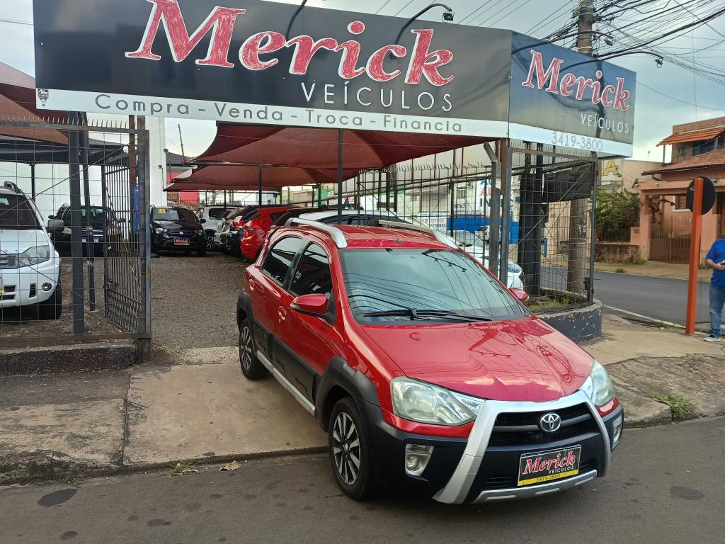 TOYOTA Etios Cross