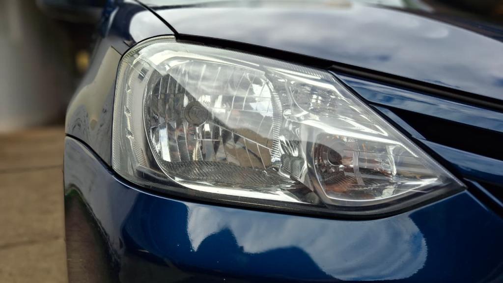 TOYOTA Etios Sedan - Foto