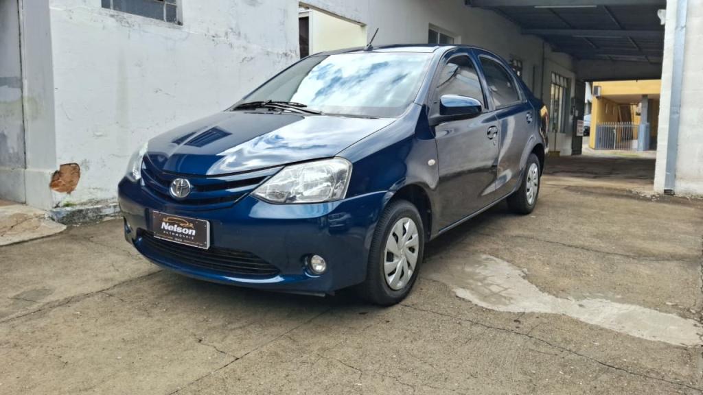 TOYOTA Etios Sedan