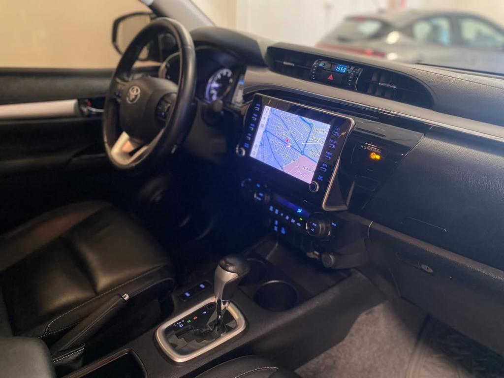 TOYOTA Hilux Caminhonete - Foto