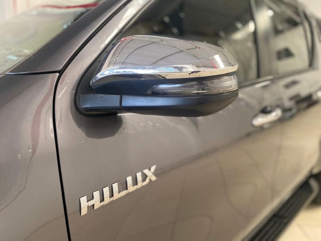 TOYOTA Hilux Caminhonete - Foto