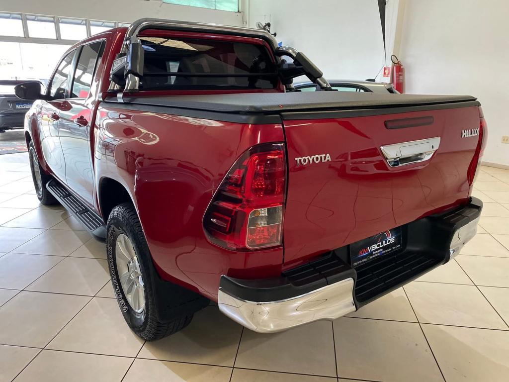 TOYOTA Hilux Caminhonete - Foto