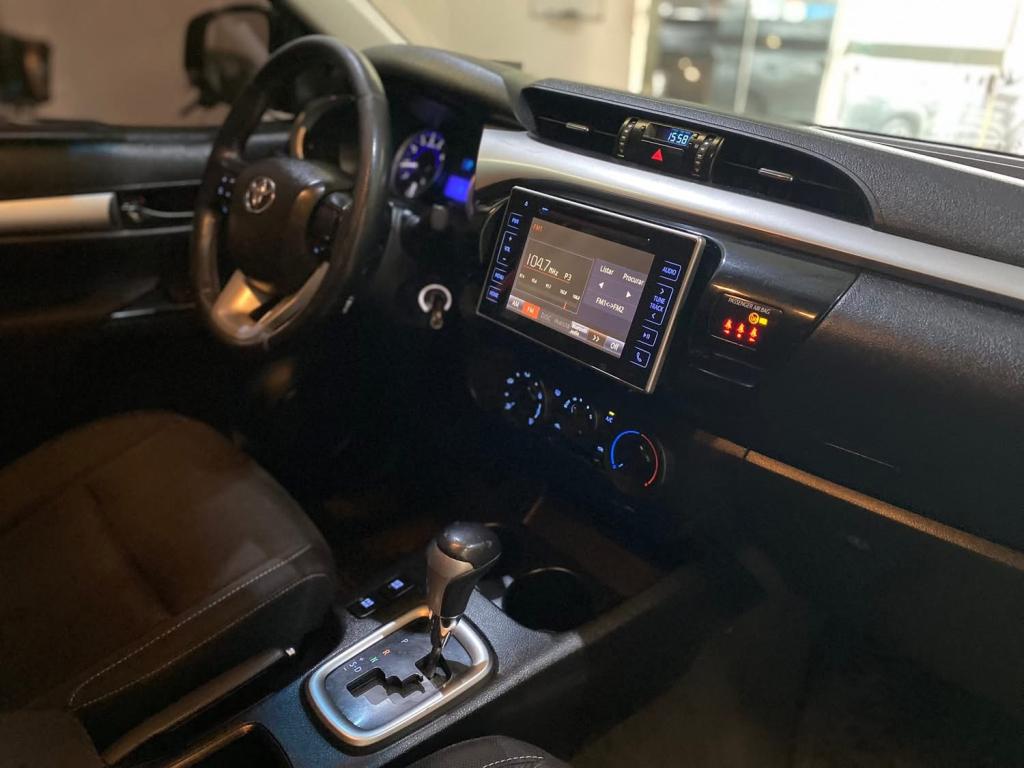 TOYOTA Hilux Caminhonete - Foto