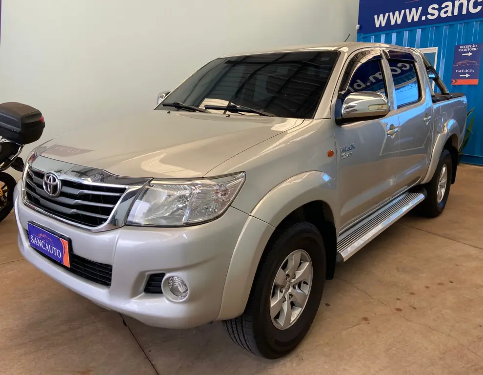 TOYOTA Hilux Caminhonete - Foto