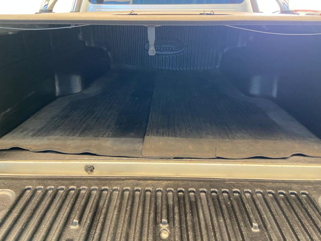 TOYOTA Hilux Caminhonete - Foto