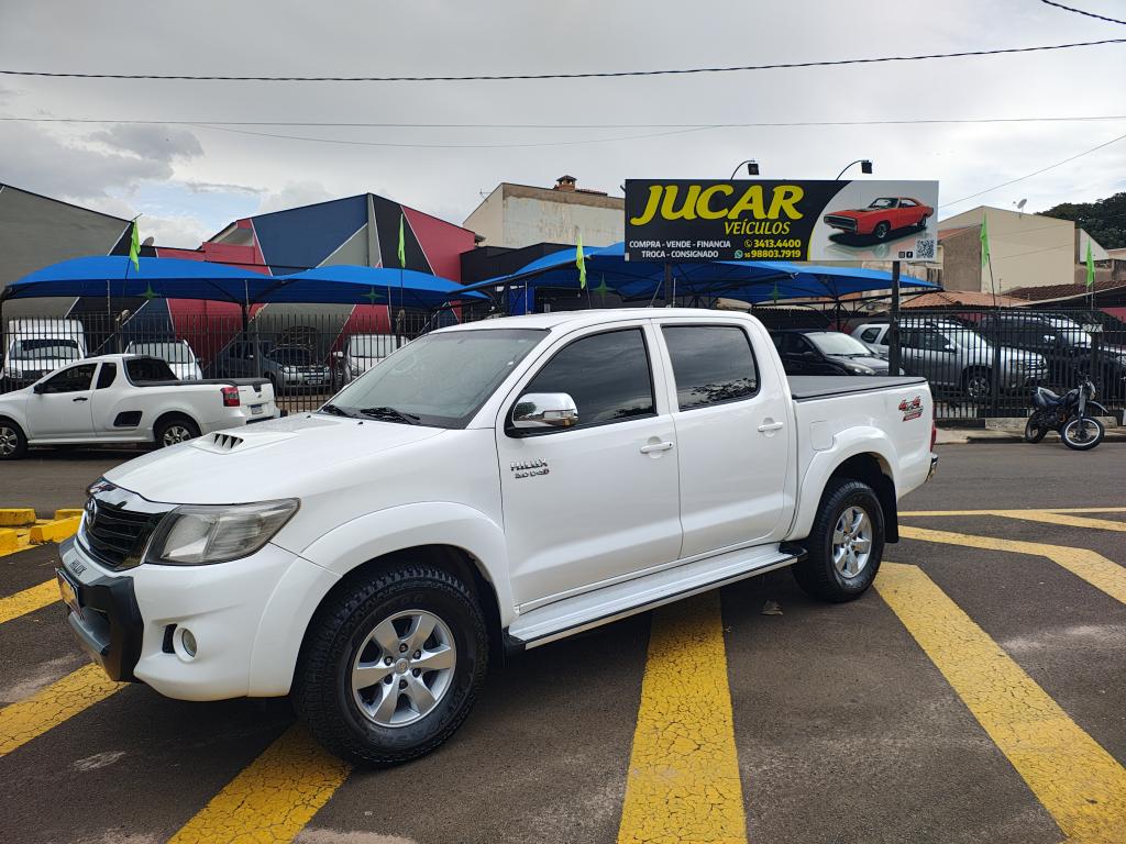 TOYOTA Hilux Caminhonete