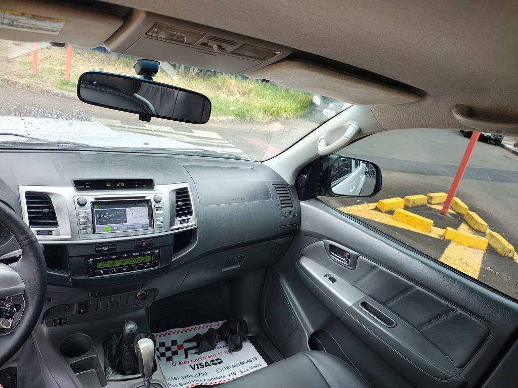 TOYOTA Hilux Caminhonete - Foto