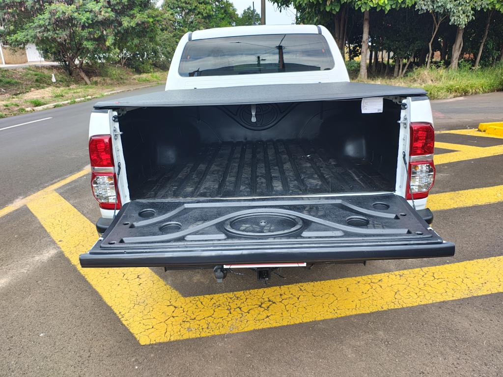 TOYOTA Hilux Caminhonete - Foto