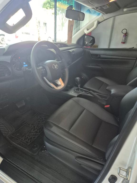 TOYOTA Hilux Caminhonete - Foto