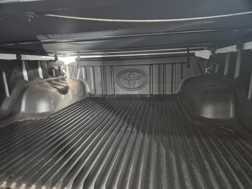 TOYOTA Hilux Caminhonete - Foto