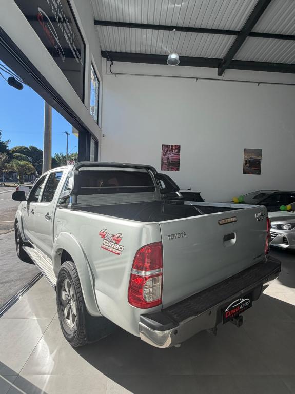 TOYOTA Hilux Caminhonete - Foto