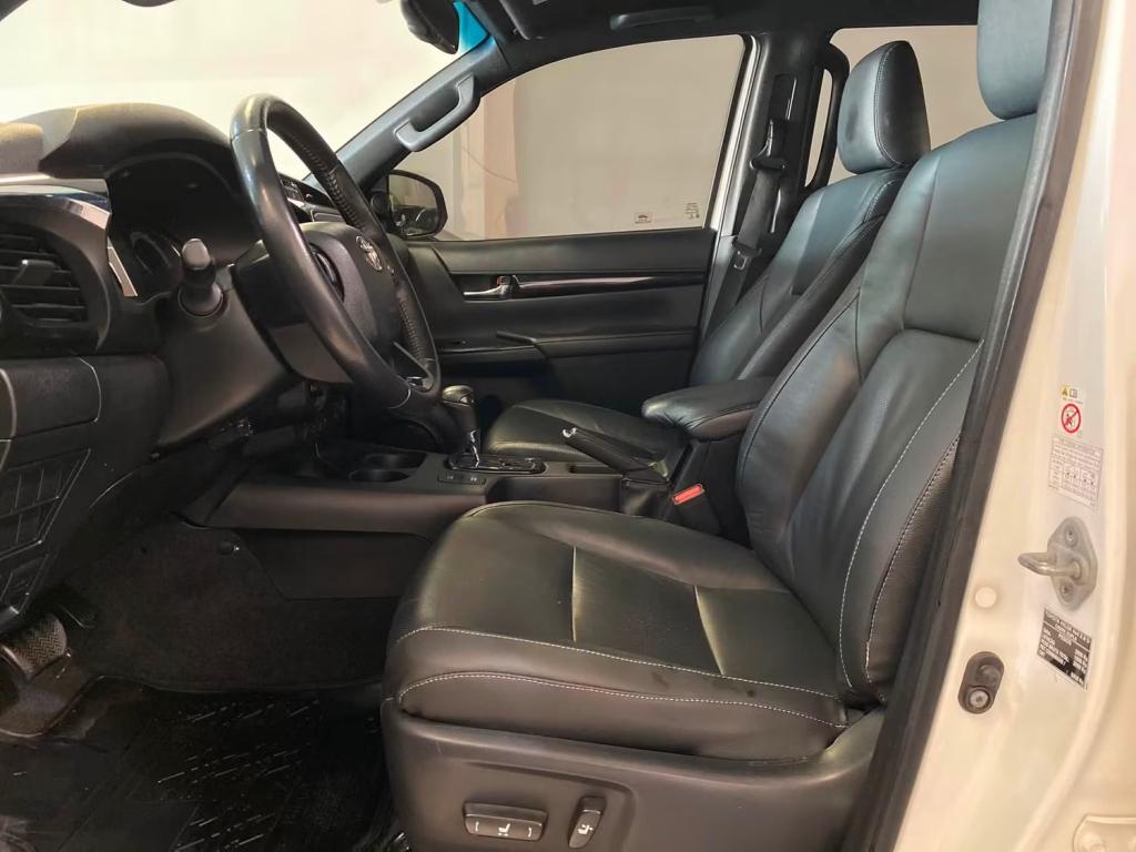 TOYOTA Hilux Caminhonete - Foto