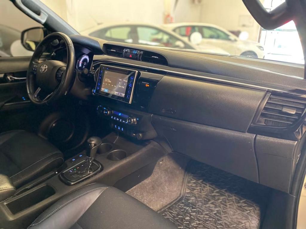 TOYOTA Hilux Caminhonete - Foto