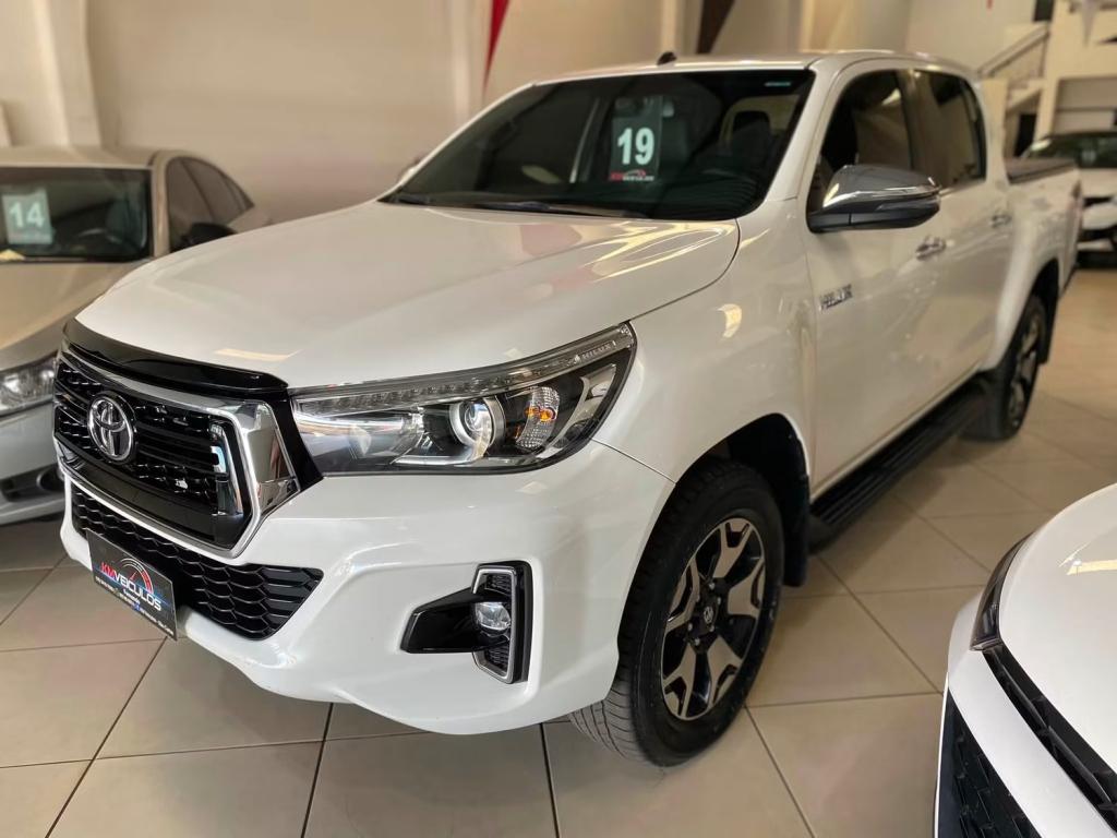 TOYOTA Hilux Caminhonete - Foto