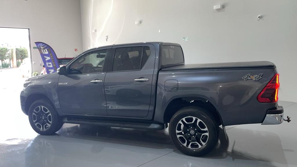 TOYOTA Hilux Caminhonete - Foto