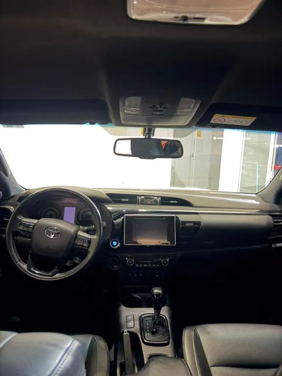 TOYOTA Hilux Caminhonete - Foto