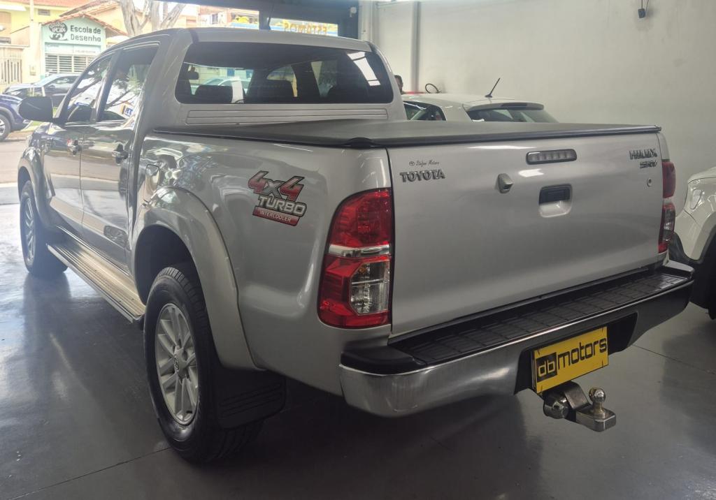 TOYOTA Hilux Caminhonete - Foto