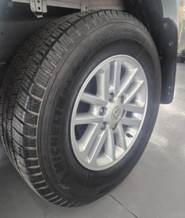 TOYOTA Hilux Caminhonete - Foto