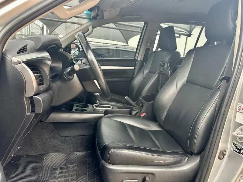 TOYOTA Hilux Caminhonete - Foto