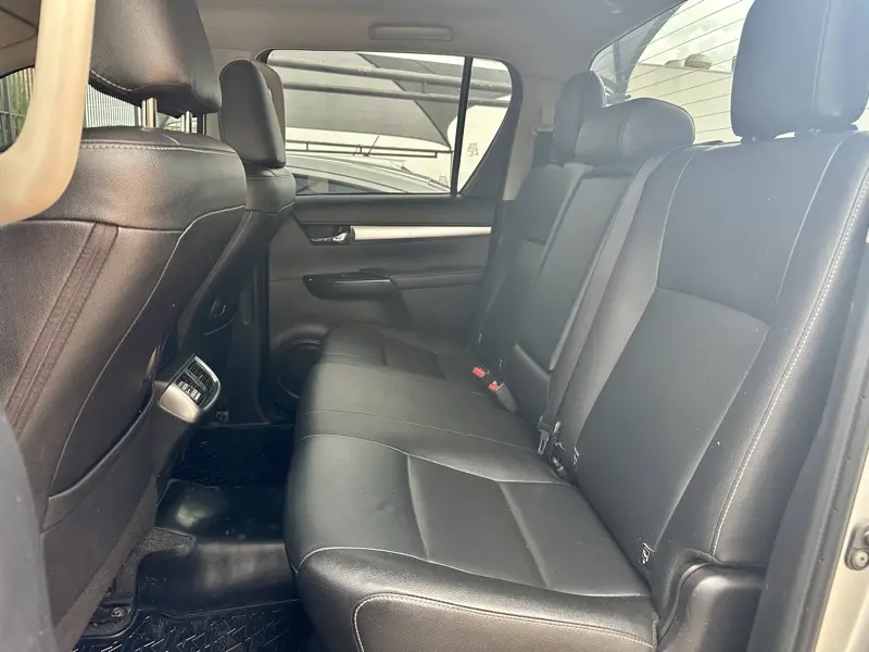 TOYOTA Hilux Caminhonete - Foto
