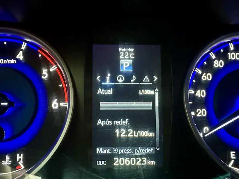 TOYOTA Hilux Caminhonete - Foto